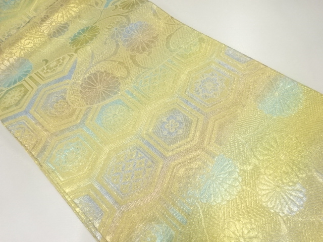 霞取りに菊・花亀甲模様織出し袋帯